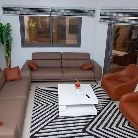 Residence Teranga Immo Luxe Residence Ndoumbe Sylla ダカール エクステリア 写真