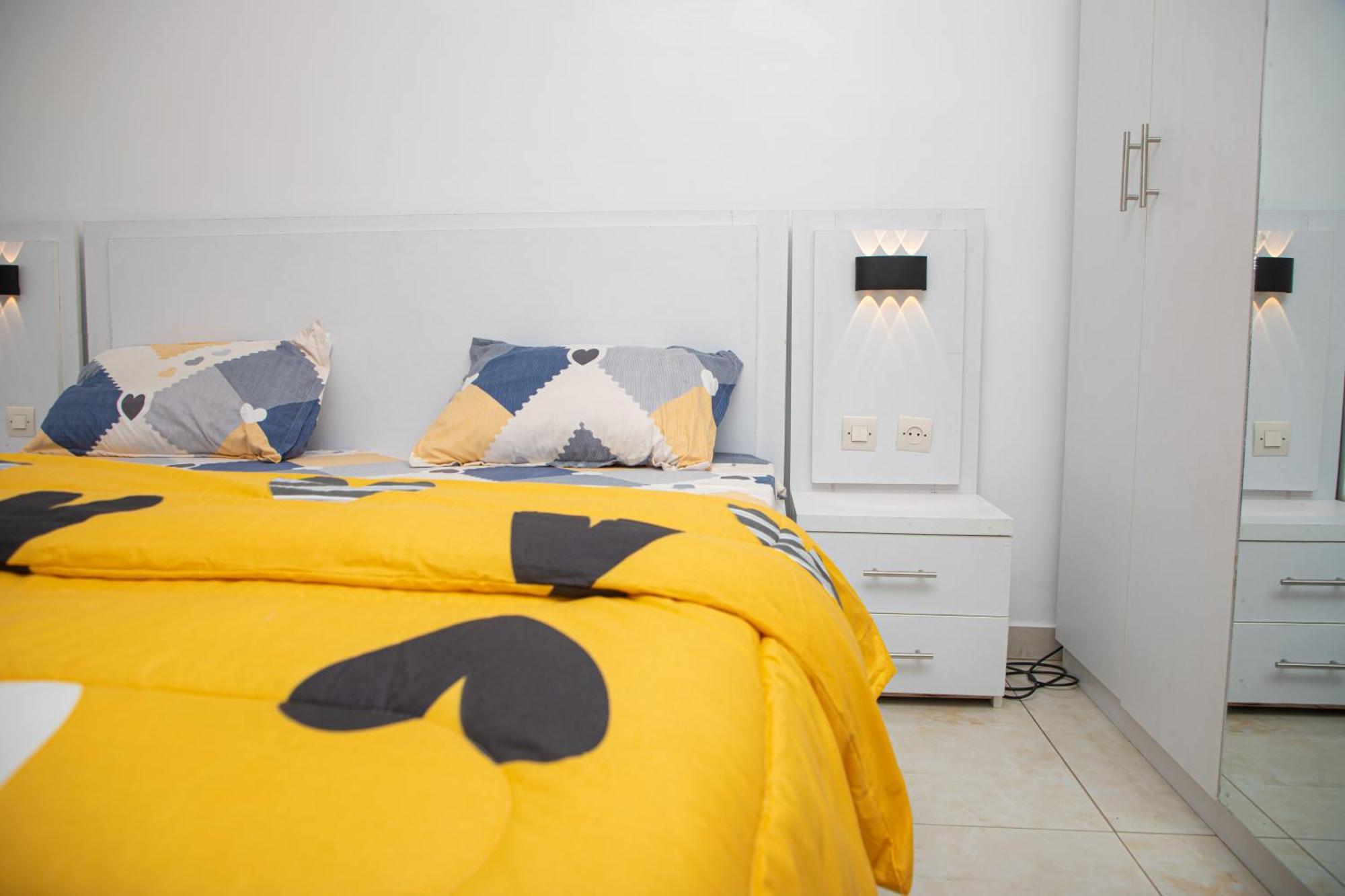 Residence Teranga Immo Luxe Residence Ndoumbe Sylla ダカール エクステリア 写真